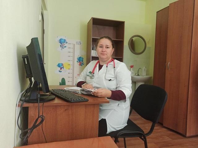 В детскую городскую поликлинику имени Валерия Коваля пришли на работу молодые специалисты